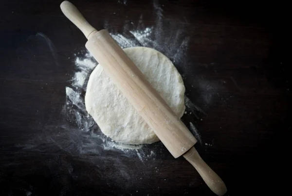 Pasta Fatta Casa Con Mattarello — Foto Stock