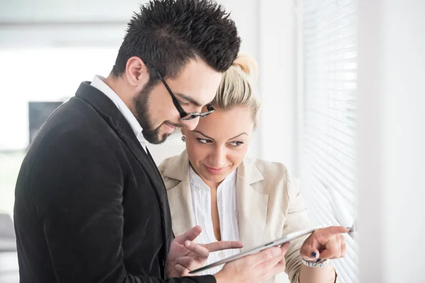 Arbeitsstelle Für Geschäftsleute Und Führungskräfte — Stockfoto