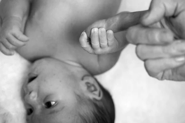 Μικρό Νεογέννητο Αγόρι Από Κοντά — Φωτογραφία Αρχείου