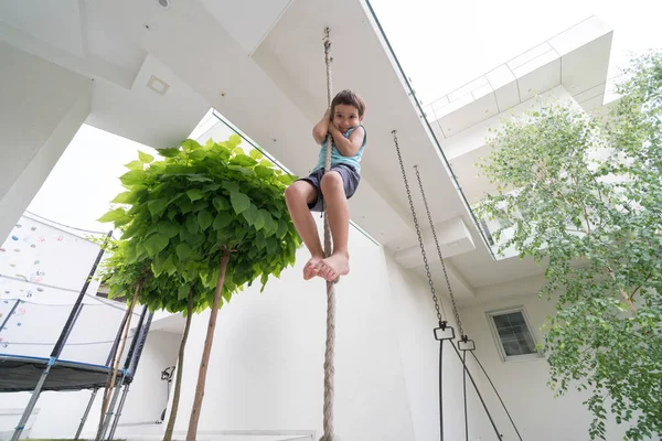 Nueva Hermosa Casa Moderna Blanca — Foto de Stock