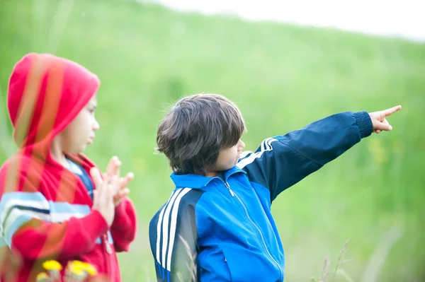 快乐的幼儿享受旅程 — 图库照片