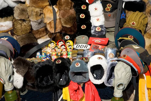 Berlin Souvenirs several hats and stuff .. — Stock Photo, Image