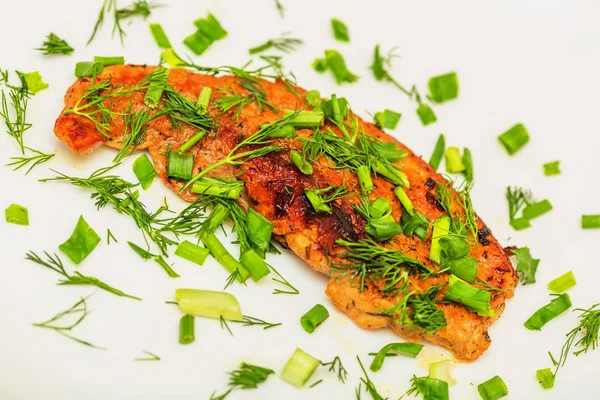 Schnitzel de cerdo frito con verduras — Foto de Stock