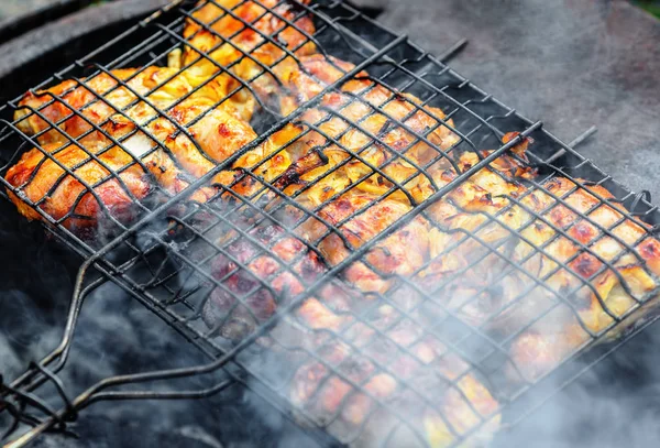 Kyckling Shashlik Som Grillas Över Träkol Grillen — Stockfoto