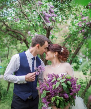 Gelin ve damat düğün gününde