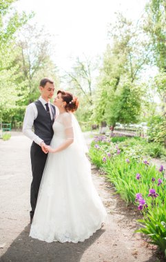 Gelin ve damat düğün gününde