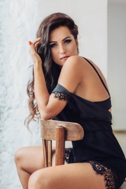 Makyaj moda giysileri olan kadın