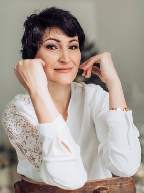 makyaj ile güzel bir kadın portresi 