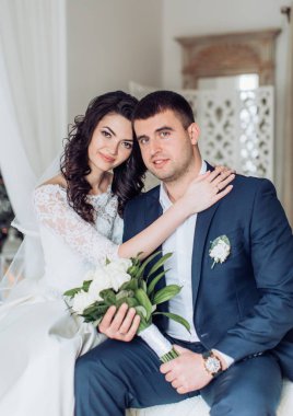 güzel ve genç gelin ve damat