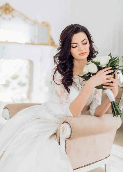 Young  bride in white wedding dress — Stock Photo, Image