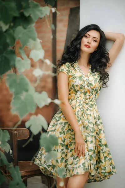  Yazlık elbise poz kadın 