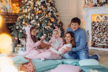 Mutlu anne ile kızı