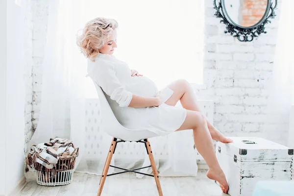 Portrait Beautiful Pregnant Woman Dress Studio — Stock Photo, Image