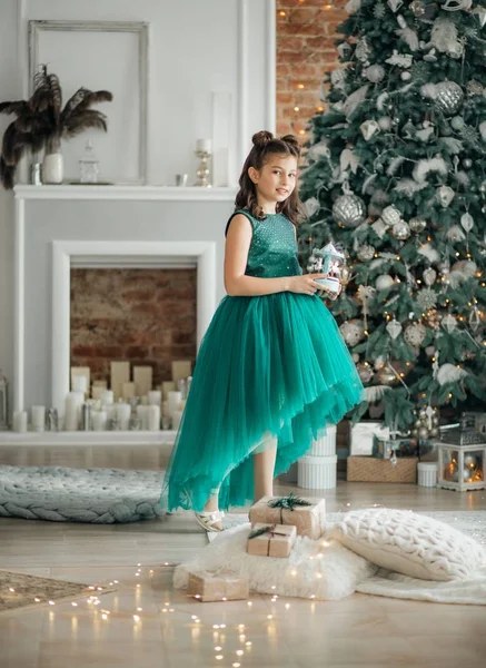 Little Girl Posing Christmas Interior — Stock Photo, Image