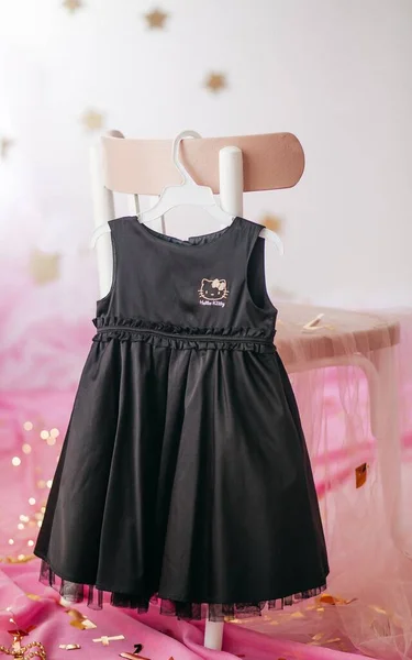 Vestido Criança Cabide Roupa Vestido Para Primeiro Aniversário Uma Menina — Fotografia de Stock