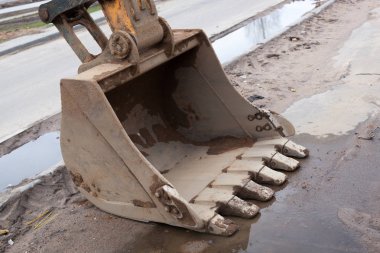 Kirli Ekskavatör Kepçe. 