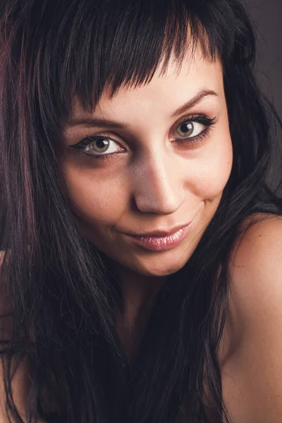 Low Key Emotional Portrait Beautiful Smiling Girl Studio Shot — Stock Photo, Image