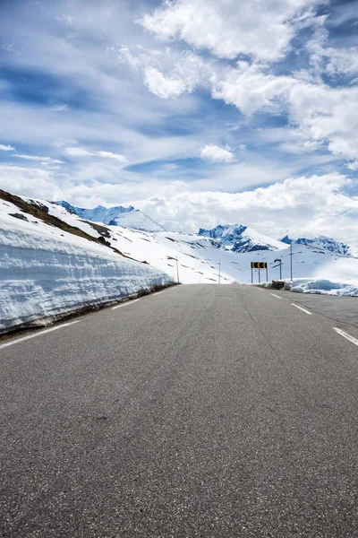 Road at the norway — Stock Photo, Image