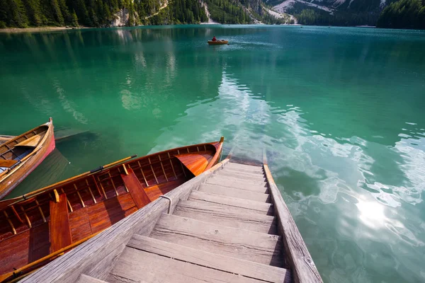 Lago di Braies — Fotografia de Stock