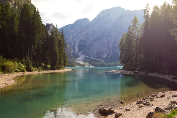 Lago di Braies — Stock Photo, Image