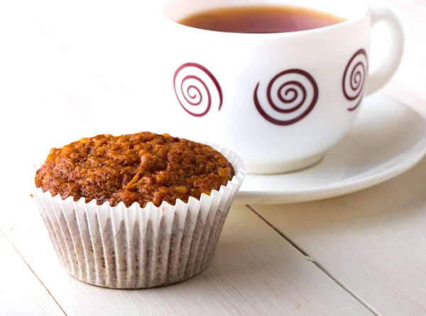 Pastel y taza de té —  Fotos de Stock