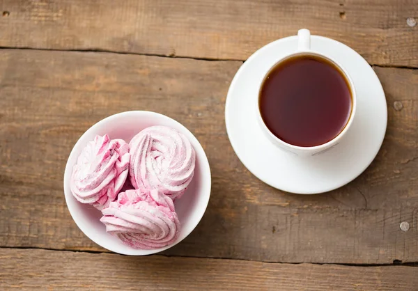 棉花糖水果和喝杯茶 — 图库照片