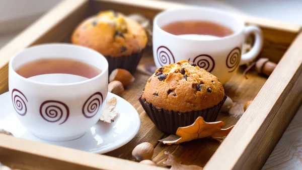 Kuchen und Tee — Stockfoto