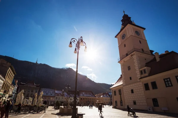 Vista da praça principal no Brasov — Fotografia de Stock