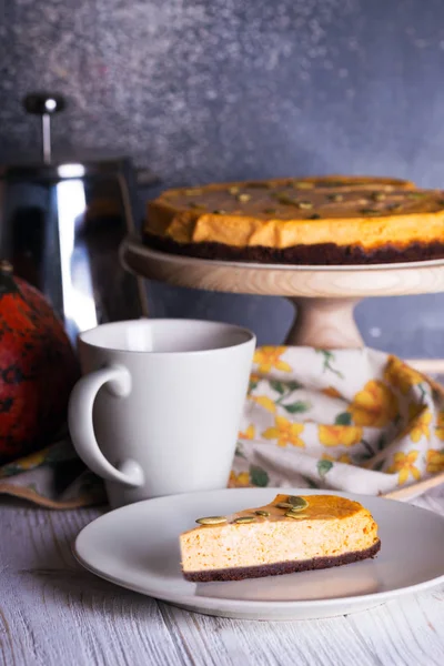 Bolo de queijo de abóbora apetitoso — Fotografia de Stock