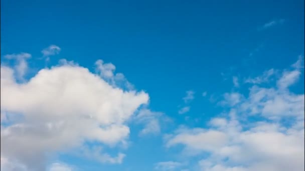 Nuvens Brancas Céu Azul Timelapse — Vídeo de Stock