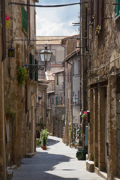 Rua cidade velha Pitigliano — Fotografia de Stock