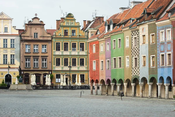 Zobacz pusty głównego placu starego rynku w Poznaniu — Zdjęcie stockowe