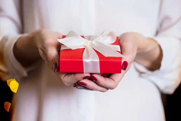 Gift voor de dag van Valentijnskaarten — Stockfoto