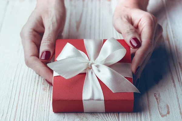 Gift voor de dag van Valentijnskaarten — Stockfoto