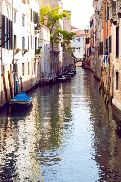 Calles y canales de Venecia — Foto de Stock