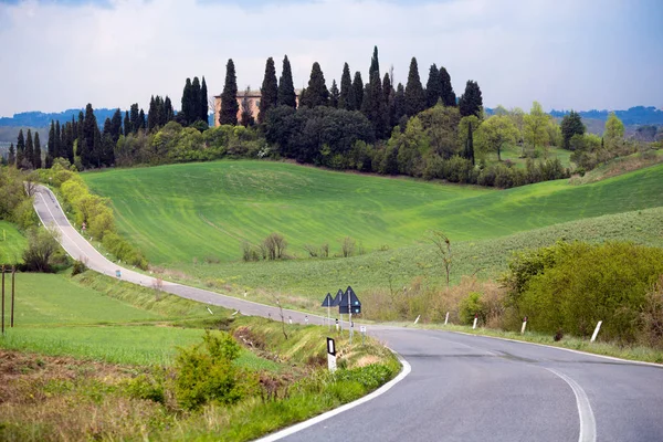 A Toscana üres út — Stock Fotó