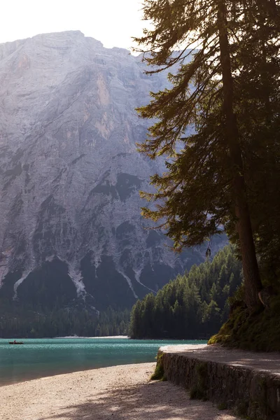 Лаго ді Braies — стокове фото