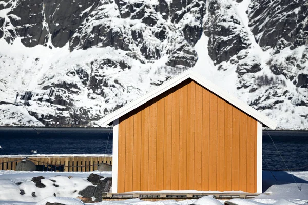 Tradicional casa de madera noruega rorbu —  Fotos de Stock