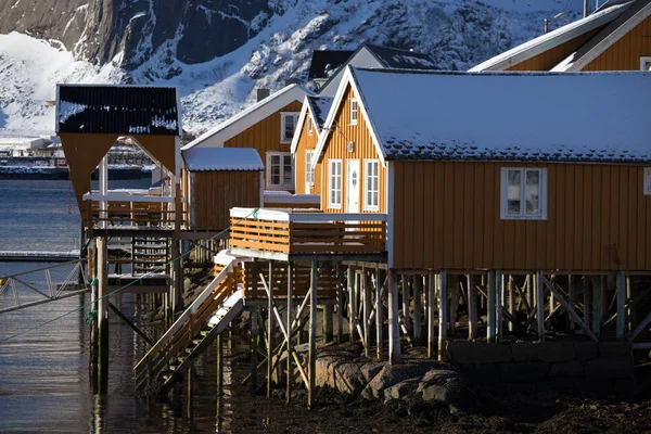 传统的挪威木屋罗布 — 图库照片