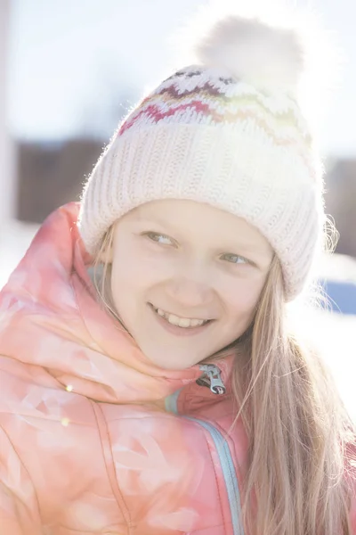 Menina norwegian sorrindo — Fotografia de Stock