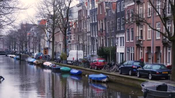 Amsterdam Netherlands March 2018 Вулиці Канали Амстердама — стокове відео