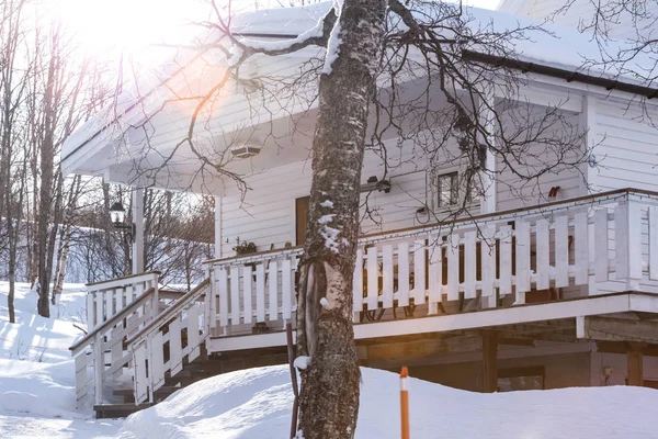 Tradiční norský dřevěný dům — Stock fotografie