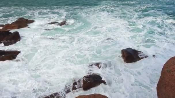 Побережье Атлантического Океана Бретани Франция — стоковое видео