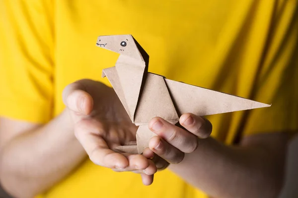 Origami bird made of colored paper — 스톡 사진