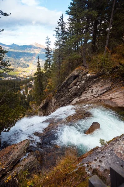 Bela paisagem montanhosa — Fotografia de Stock