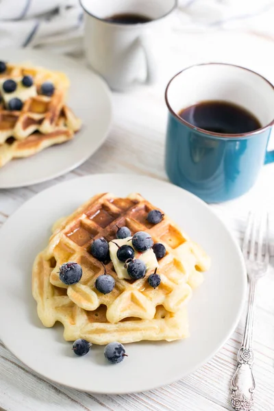 Сніданок Бельгійські Вафлі Jostaberry Чашка — стокове фото