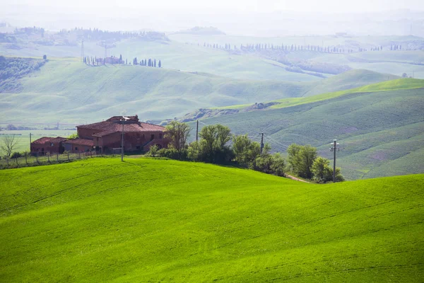 Paisagem Típica Toscana Uma Vista Uma Vila Uma Colina Campos — Fotografia de Stock