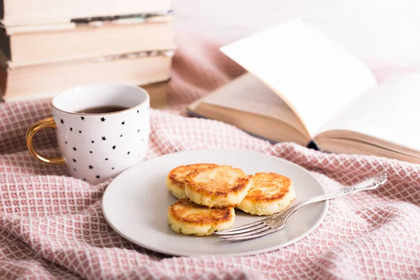 Leckere Quark Pfannkuchen Zum Frühstück — Stockfoto
