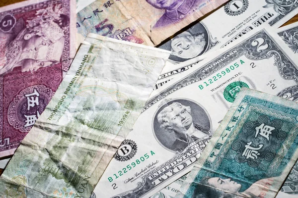 Amerikan Doları ve küçük banknottan Çin yuan