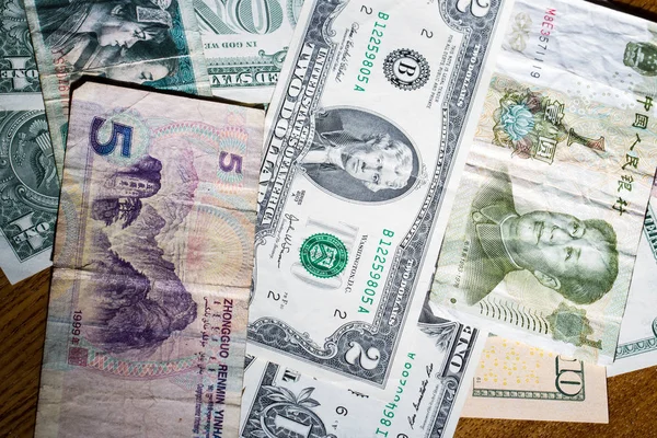 Amerikan Doları ve küçük banknottan Çin yuan